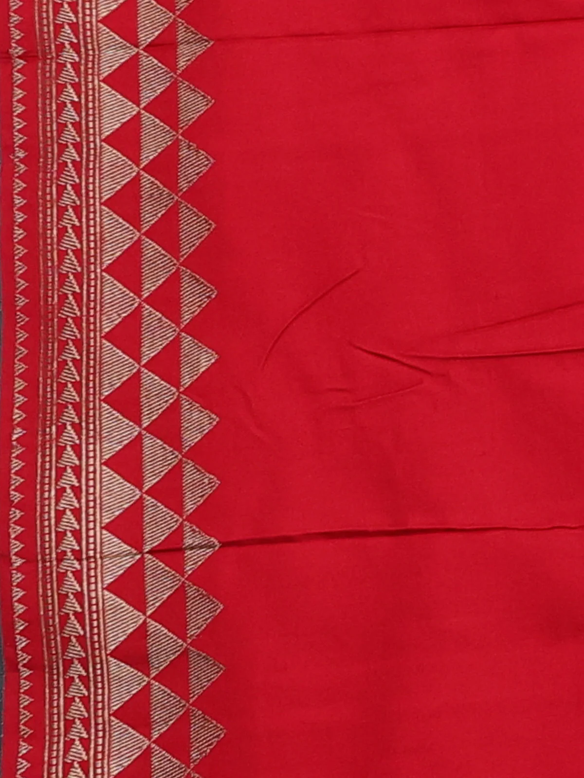 Red Banarasi Tanshoi Silk Saree - Image 3