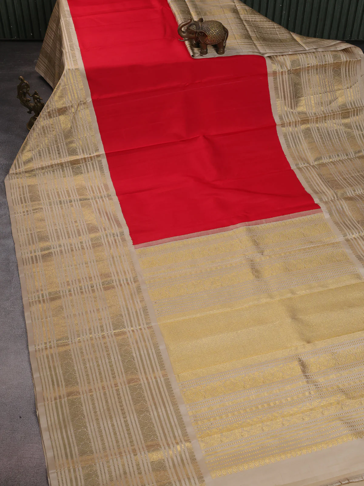 Red-Cream Pure Kanchipuram Silk Saree - Image 2