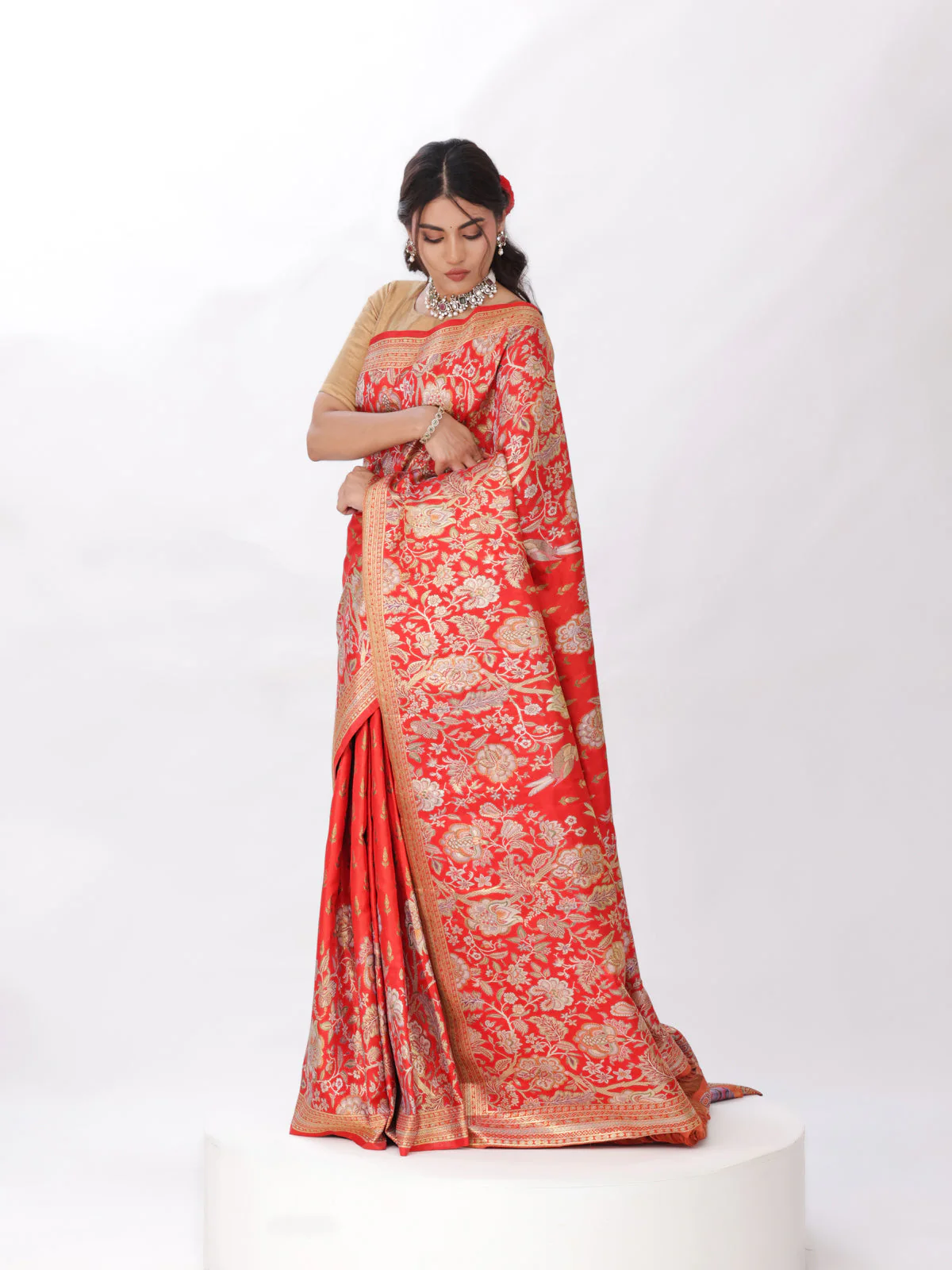 Red Kanchipuram Silk Saree - Image 4