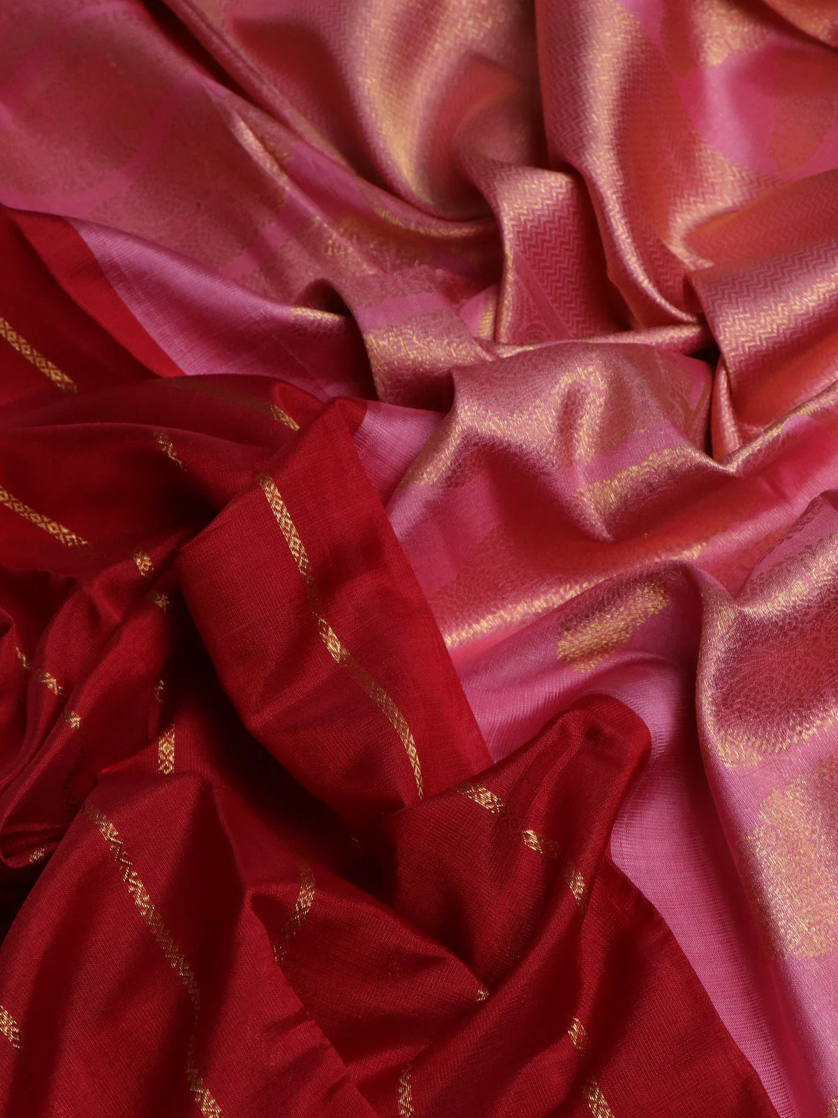 Red-Pink Kanchipuram Silk Saree - Image 3