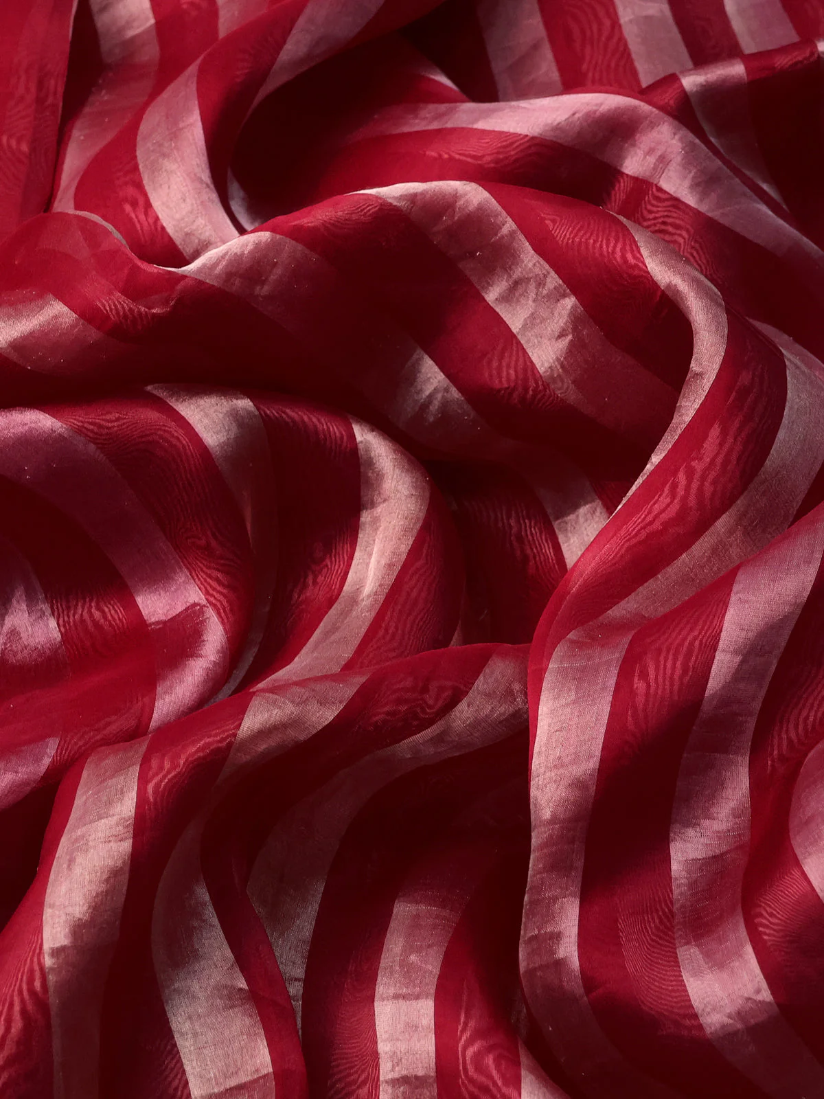 Red-Tissue Organza Saree - Image 3