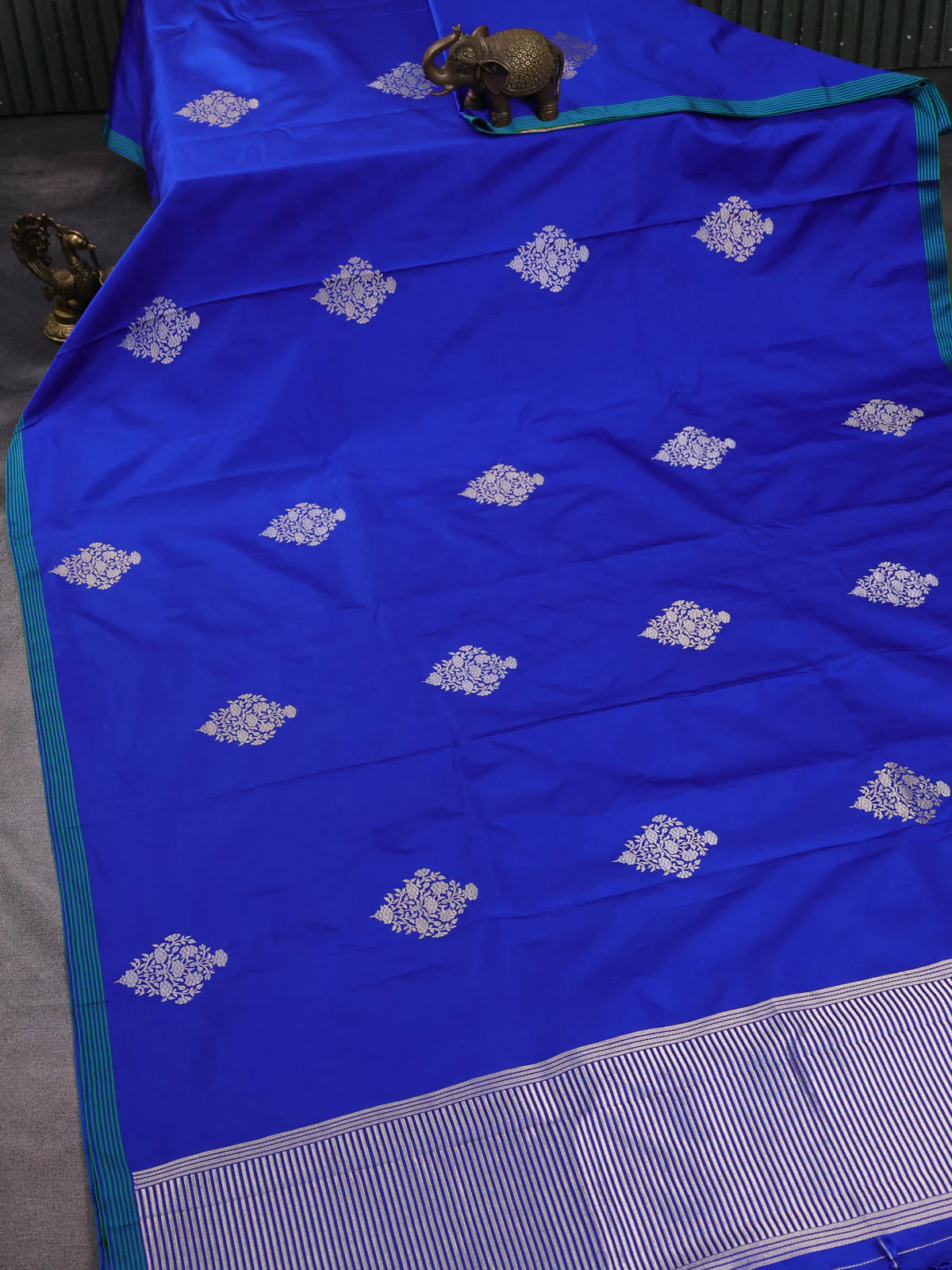 Royal Blue Banarasi Mushru Silk Saree - Image 2