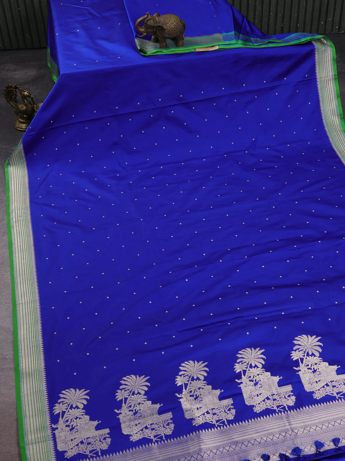 Royal Blue - Green Banarasi Mushru Silk Saree - Image 2
