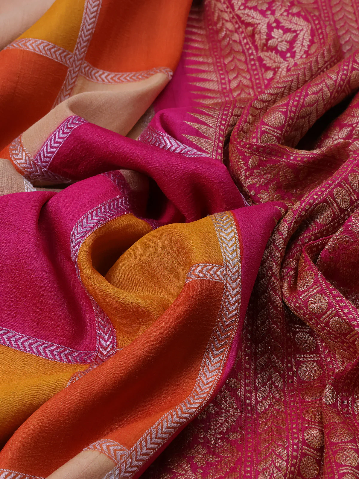Sandal-Rani Pink Banarasi Khaddi Tussar Saree - Image 3