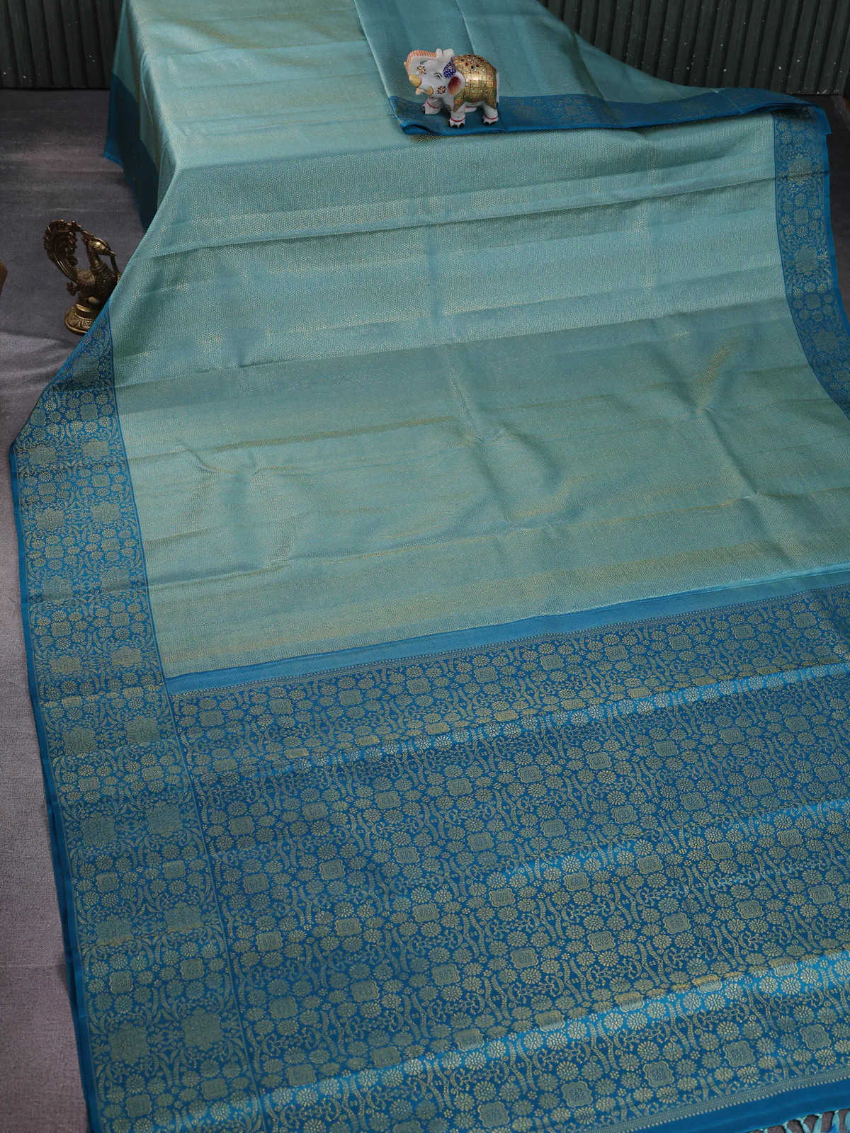Teal Blue Kanchipuram Silk Saree - Image 2
