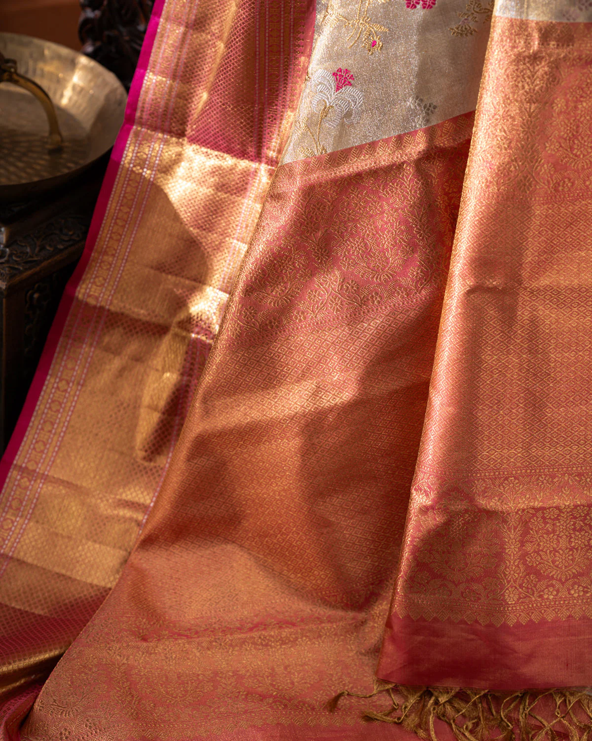 Gold - Pink Tissue Kanchipuram Silk Saree With Zari Weaves - Image 3