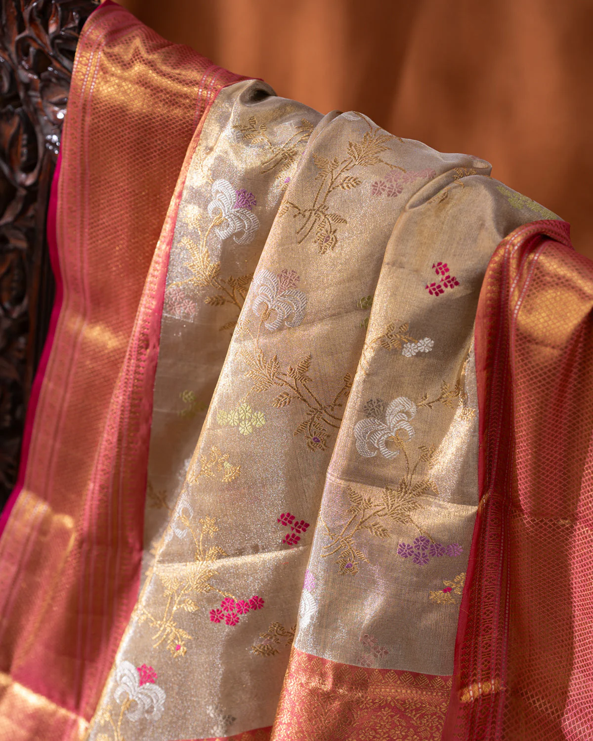 Gold - Pink Tissue Kanchipuram Silk Saree With Zari Weaves - Image 4