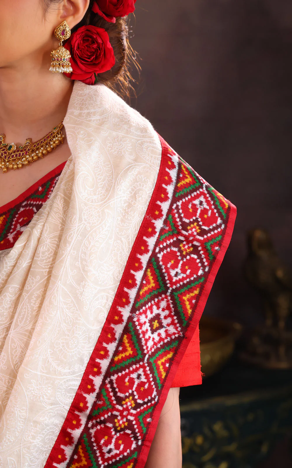 Off White & Maroon Tussar Silk Saree With Allover Chikankari Work - Image 7