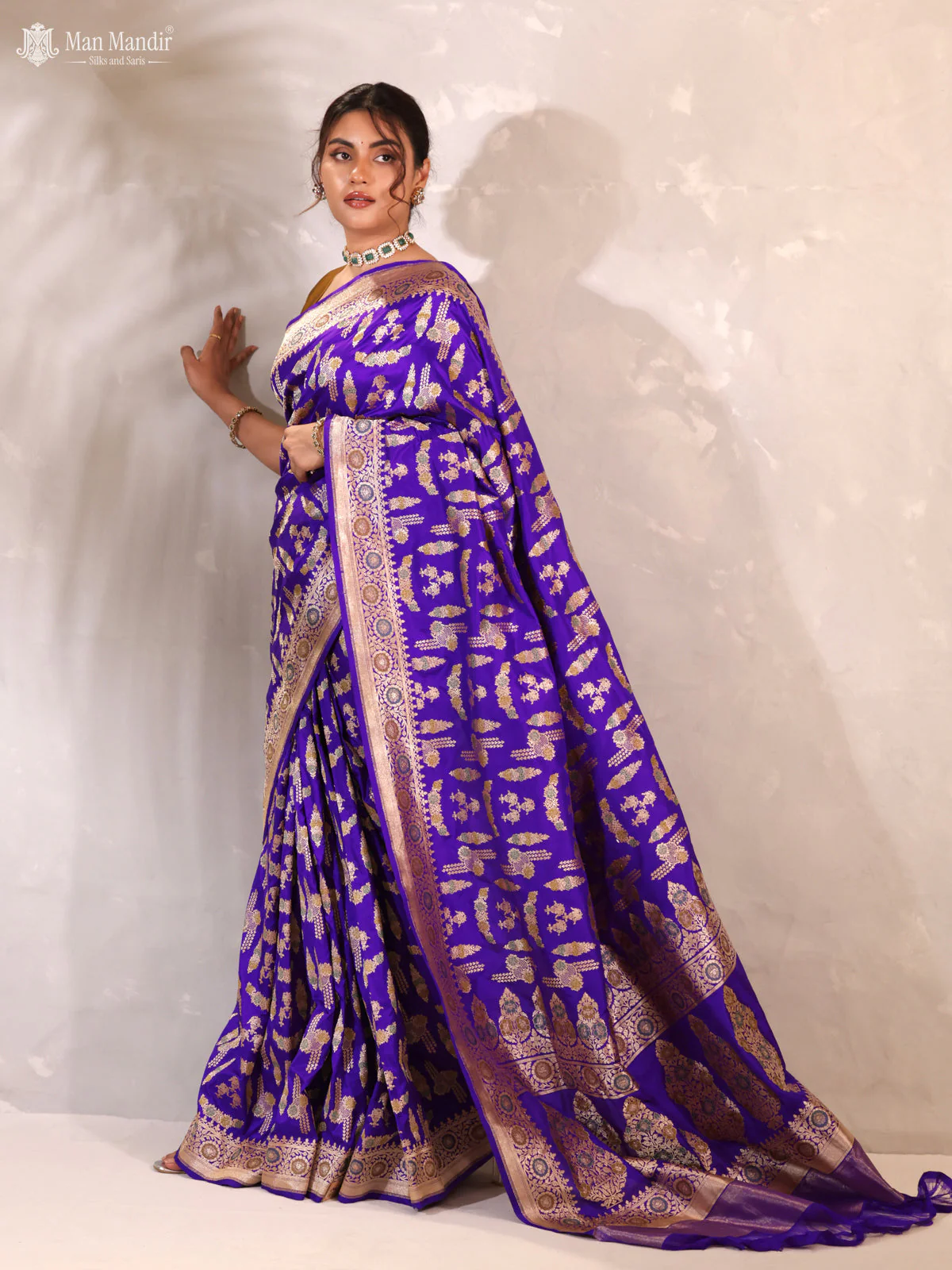 Violet Banarasi Kadwa Silk Saree - Image 3