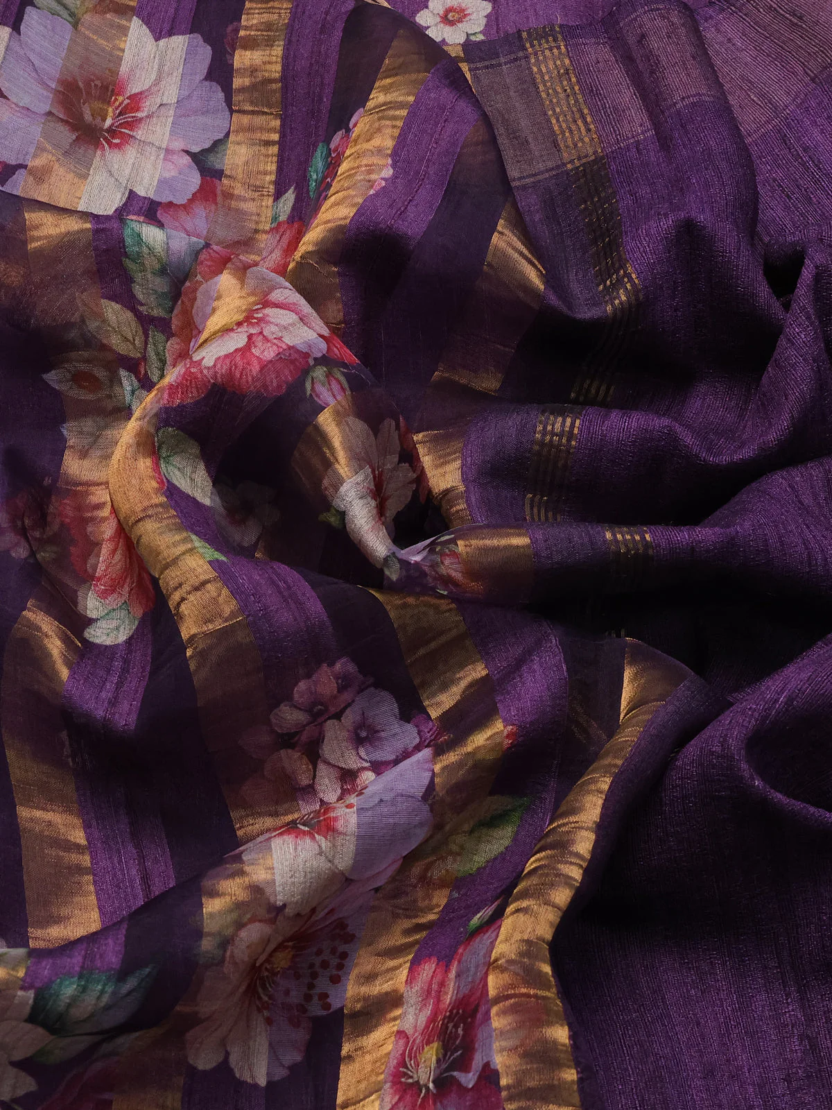 Violet Organza Tissue Tussar Silk Saree With Digital Prints - Image 3