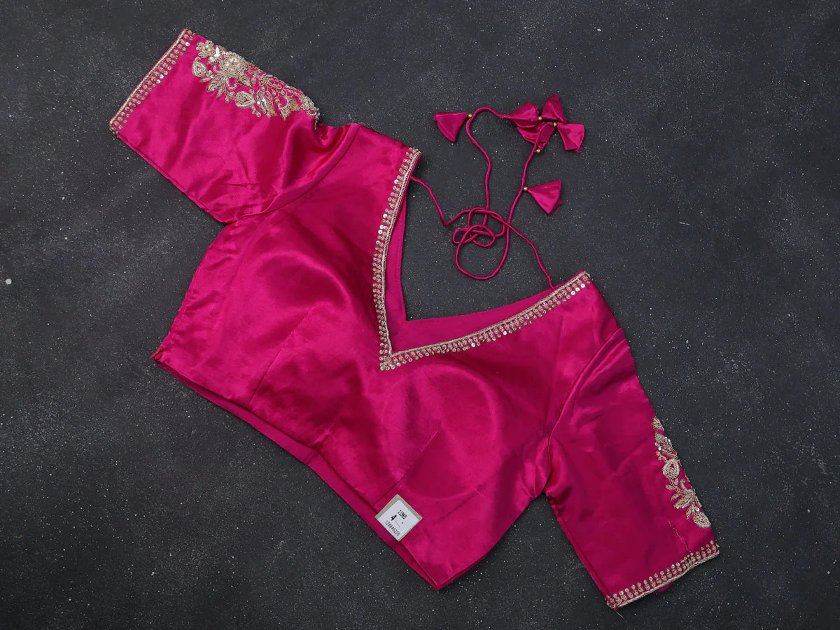 Violet-Pink Pure Organza Silk Saree Silver And Golden Checks With Sequin Border -Readymade Blouse - Image 5