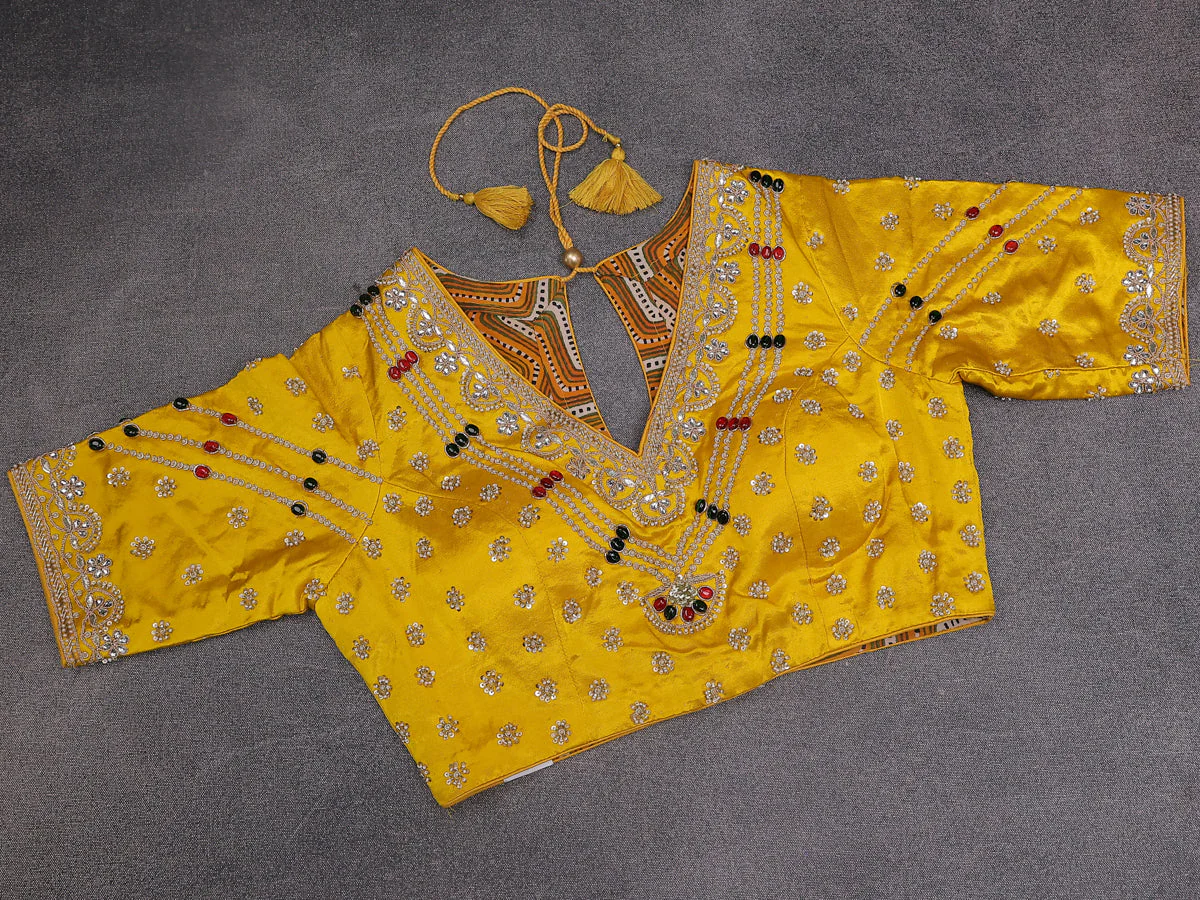 Yellow Banarasi Silk Saree With Embroidery Readymade Blouse - Image 6