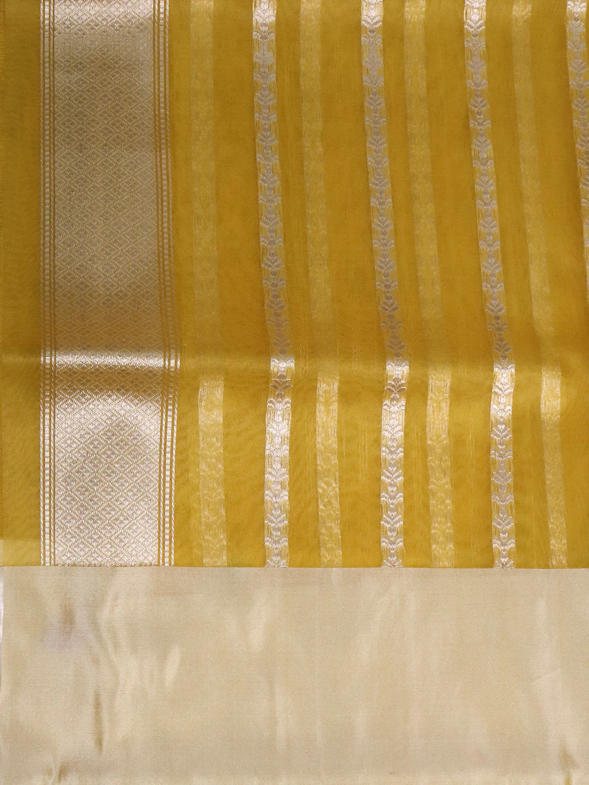 Yellow-Cream Banarasi Kora Silk Saree - Image 4