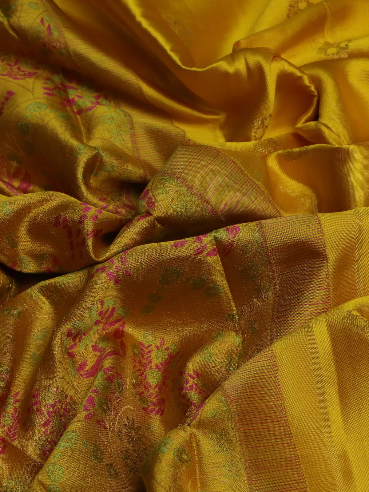 Yellow Kanchipuram Silk Saree - Image 3