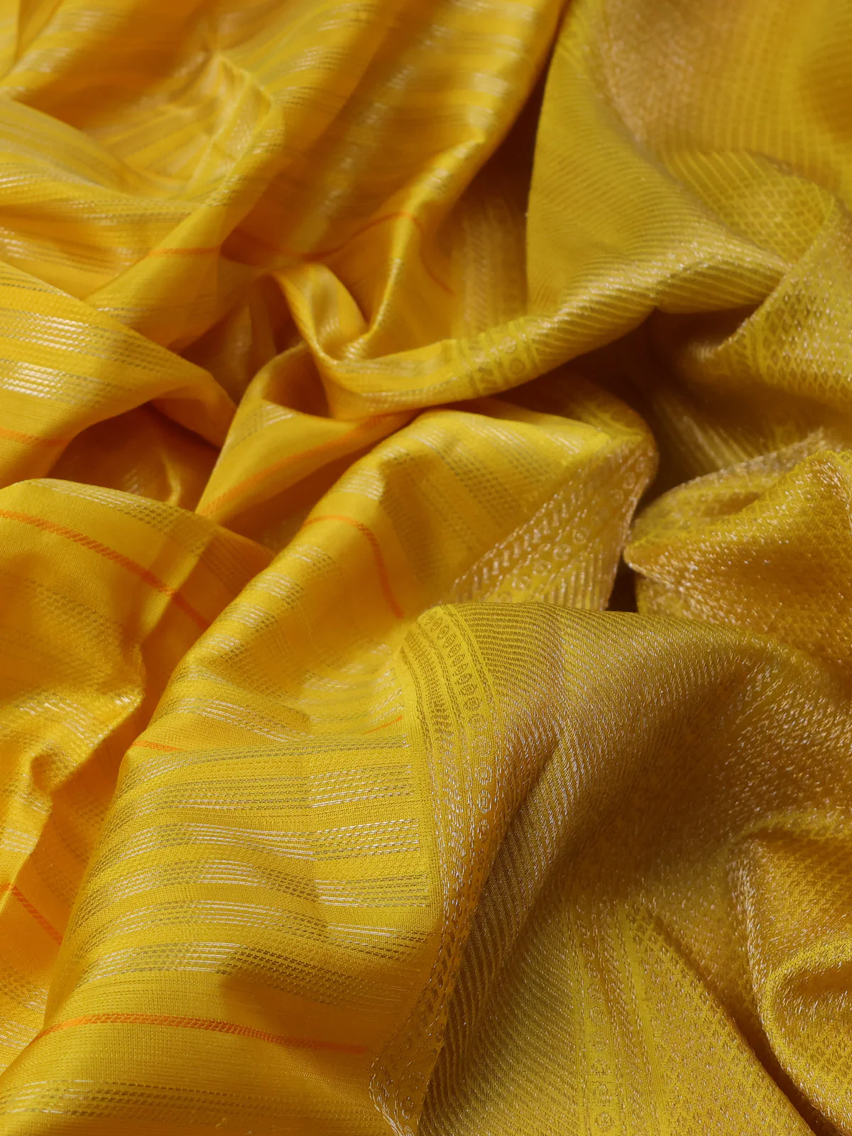 Yellow Pure Kanchipuram Silk Saree - Image 3