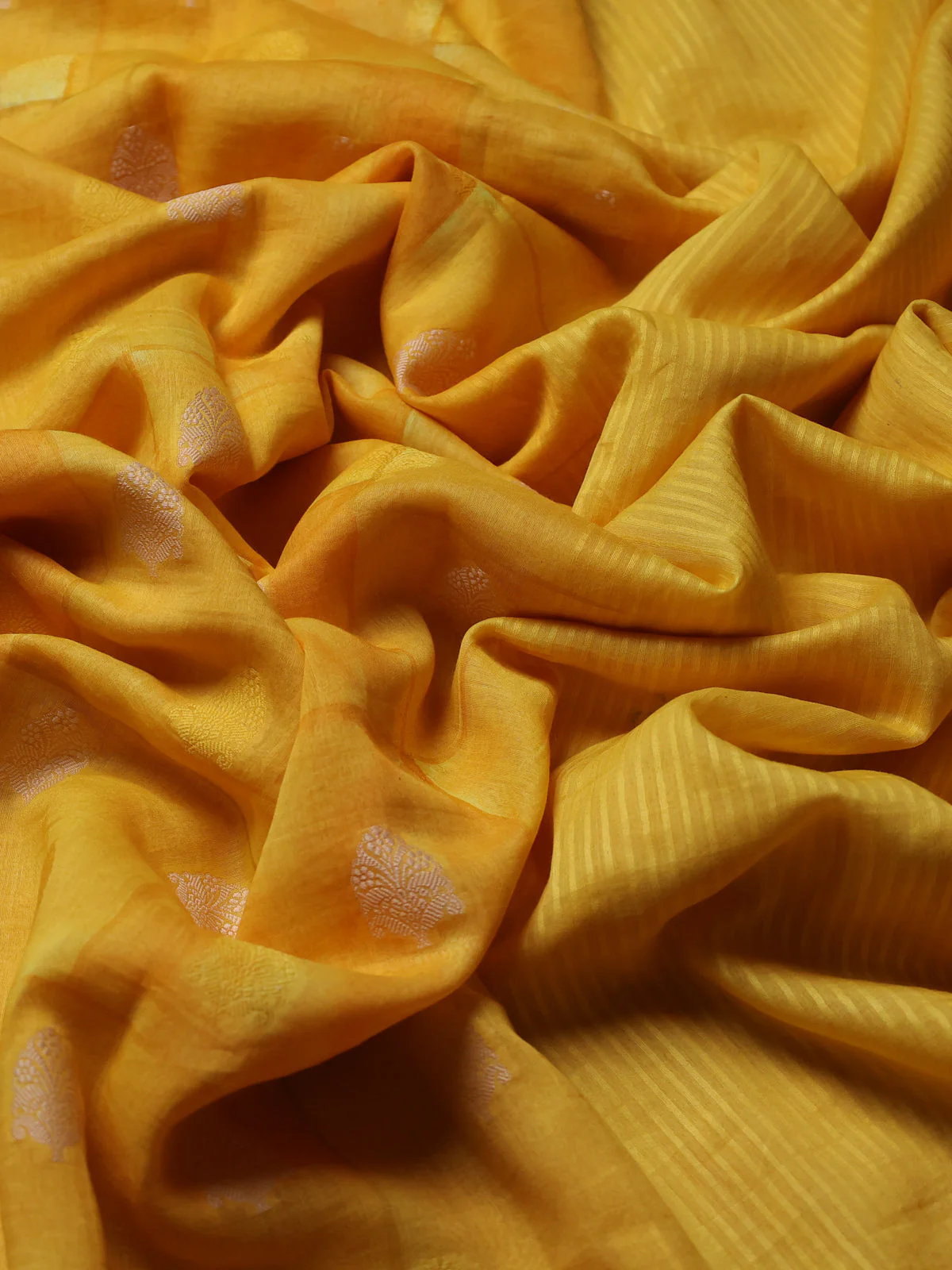 Yellow Tussar Silk Saree - Image 3