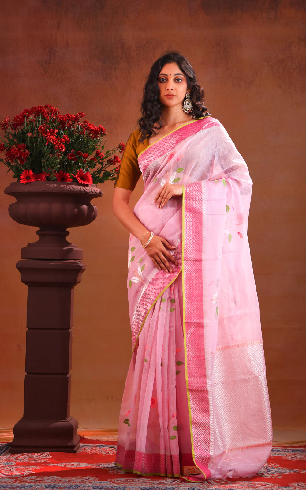 Baby Pink Zari Kota Saree With Jamdani Floral Motif