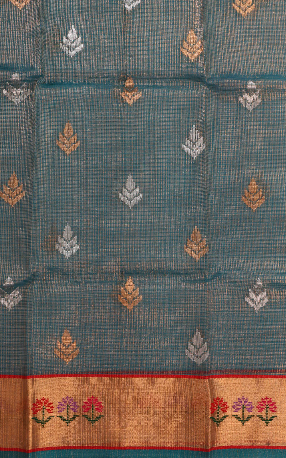 Pastel Green Zari Kota Saree With Zari Checks & Silver Butta - Image 8