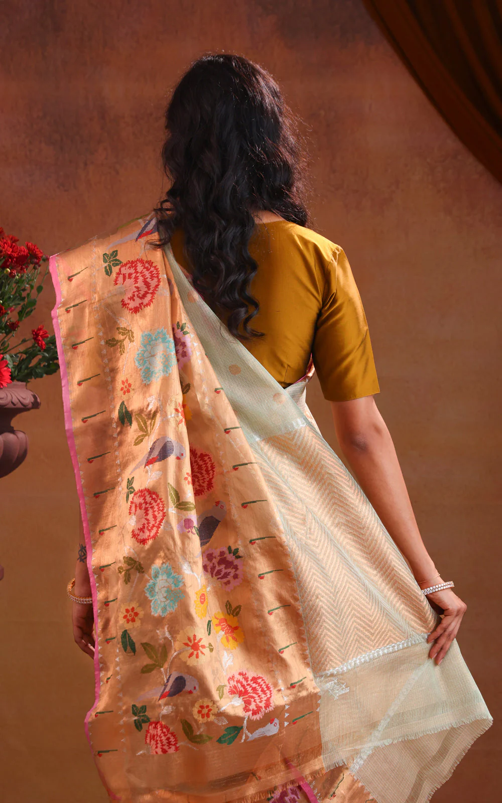 Pastel Green Zari Kota Saree With Skirt Type Border - Image 3