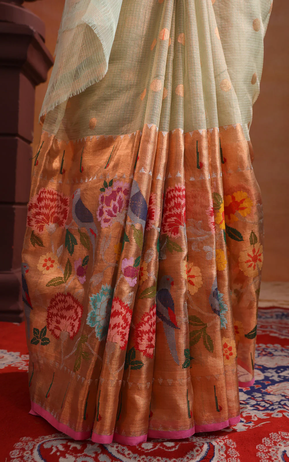 Pastel Green Zari Kota Saree With Skirt Type Border - Image 5